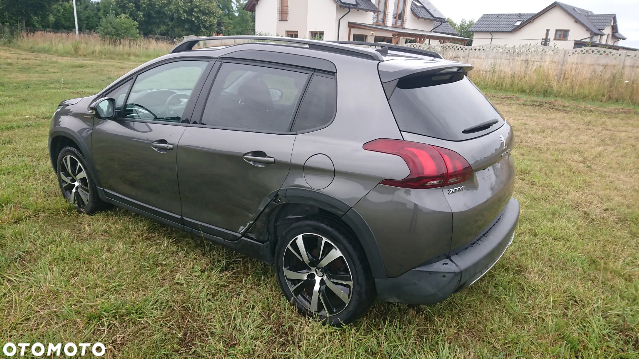 Peugeot 2008 PureTech 110 Stop&Start GT-Line Edition - 9