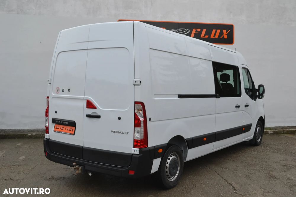 Renault Master DOKA 7 LOCURI - 7