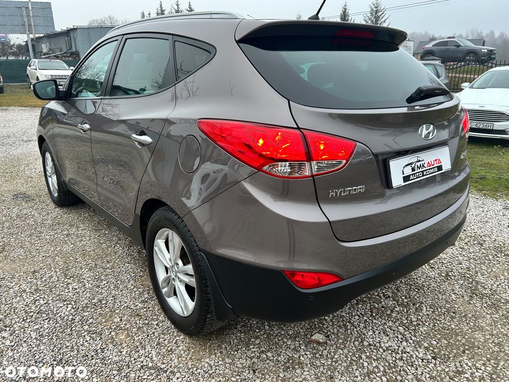 Hyundai ix35 blue 1.6 2WD Finale Gold - 7