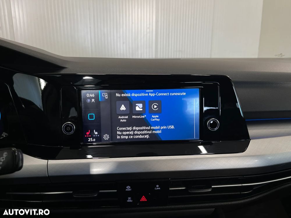 Volkswagen Golf 1.5 eTSI MHEV 150CP DSG Life - 16