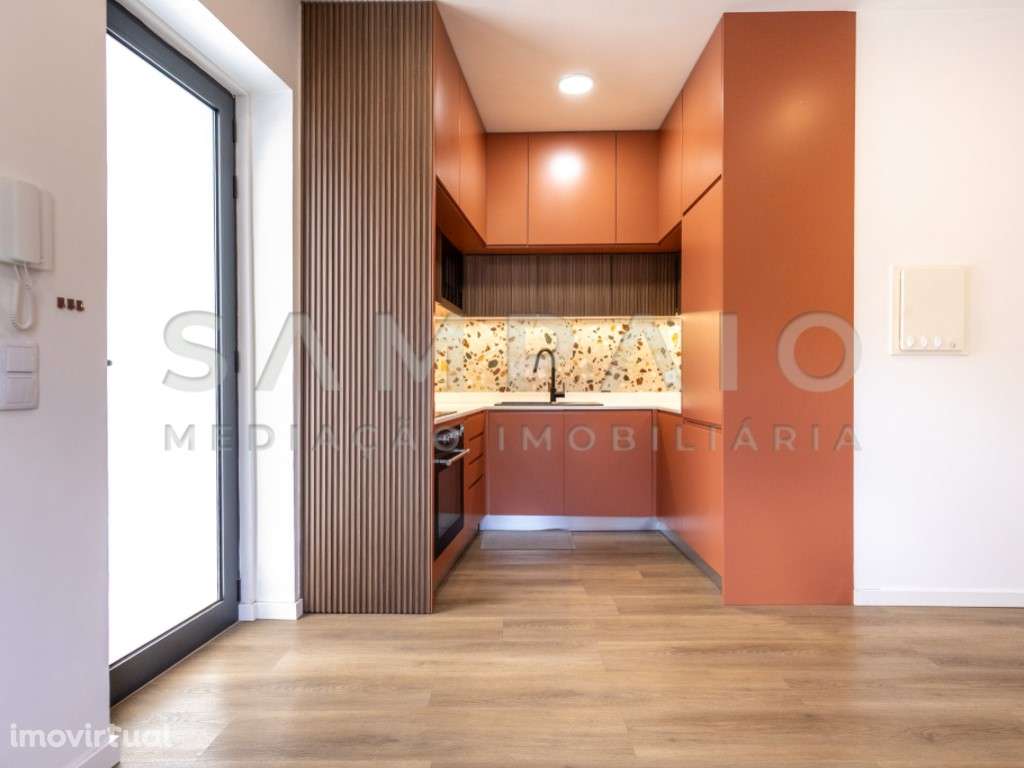 Moradia T2- Vilar do Paraíso! - Grande imagem: 3/18