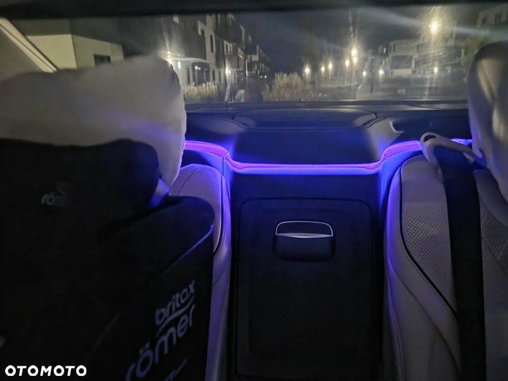 Mercedes-Benz Klasa S 500 4-Matic L 7G-TRONIC - 23