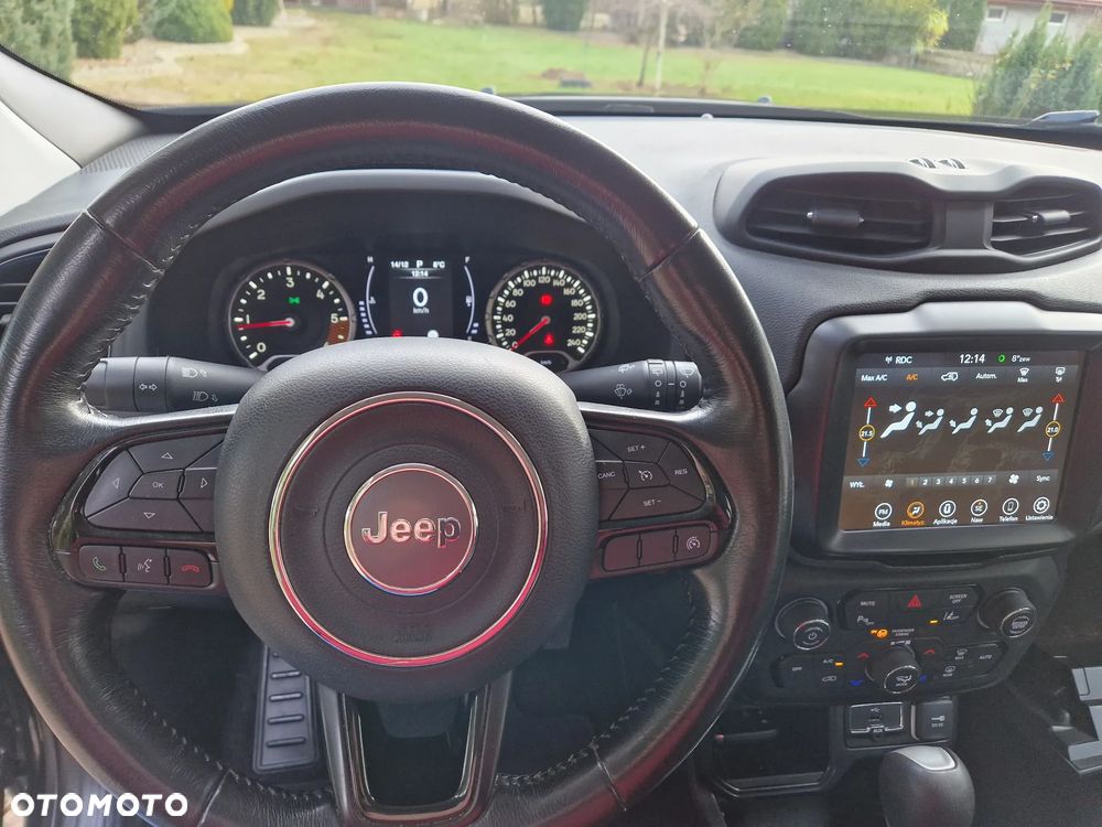 Jeep Renegade 1.6 MultiJet DSG Limited - 26