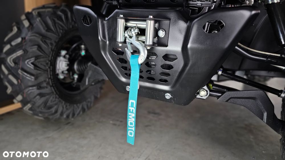 CFMoto UForce - 9