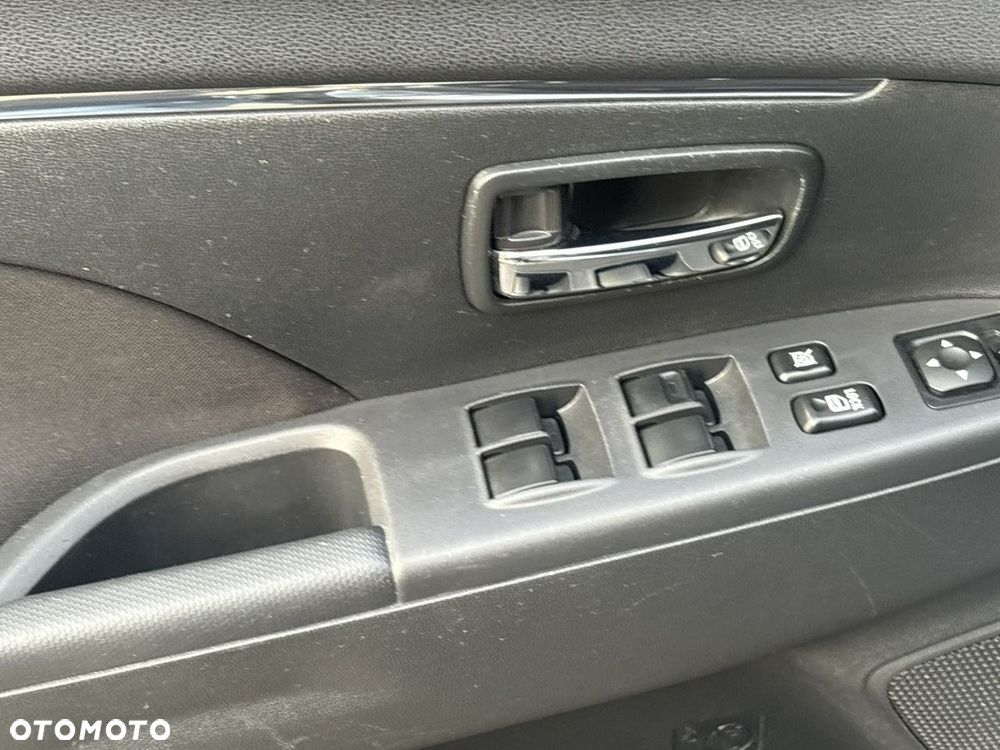 Mitsubishi ASX 1.6 Instyle - 25