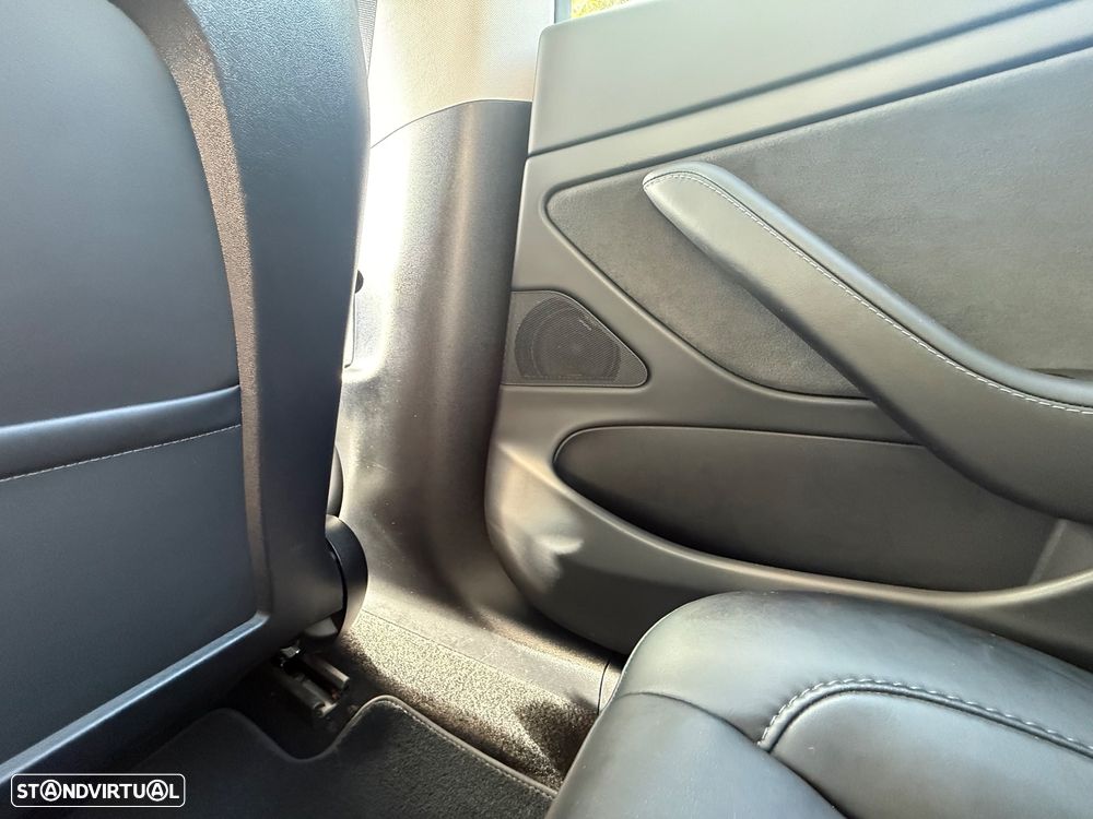 Tesla Model 3 Long Range AWD Dual Motor - 18