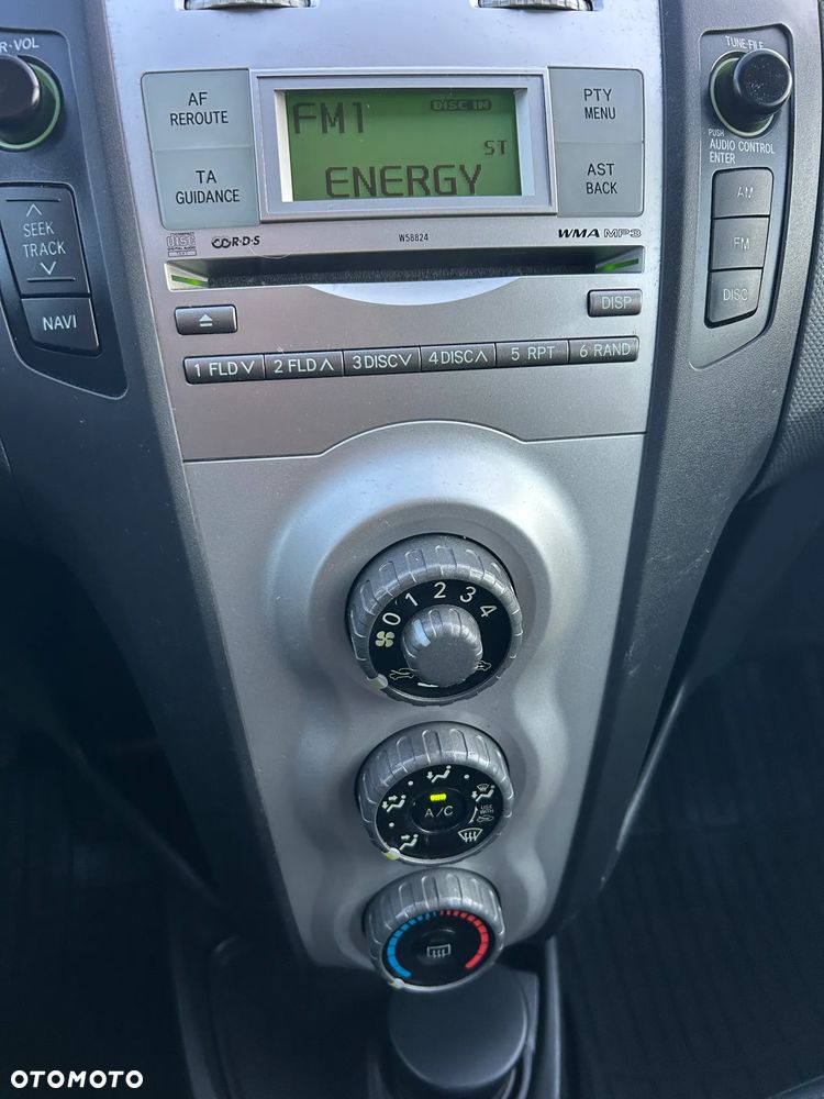 Toyota Yaris 1.3 Automatik Sol - 26