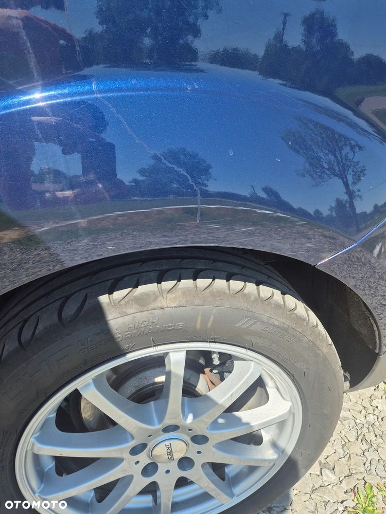 Ford Galaxy 2012 photo 3