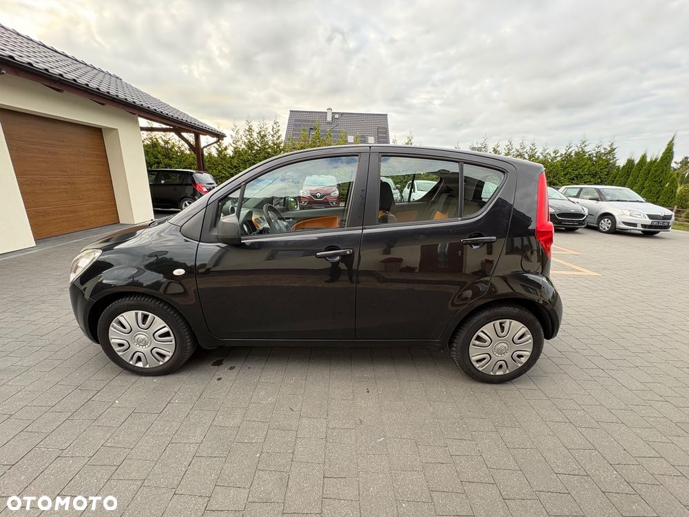 Opel Agila 1.2 16 V Njoy - 4