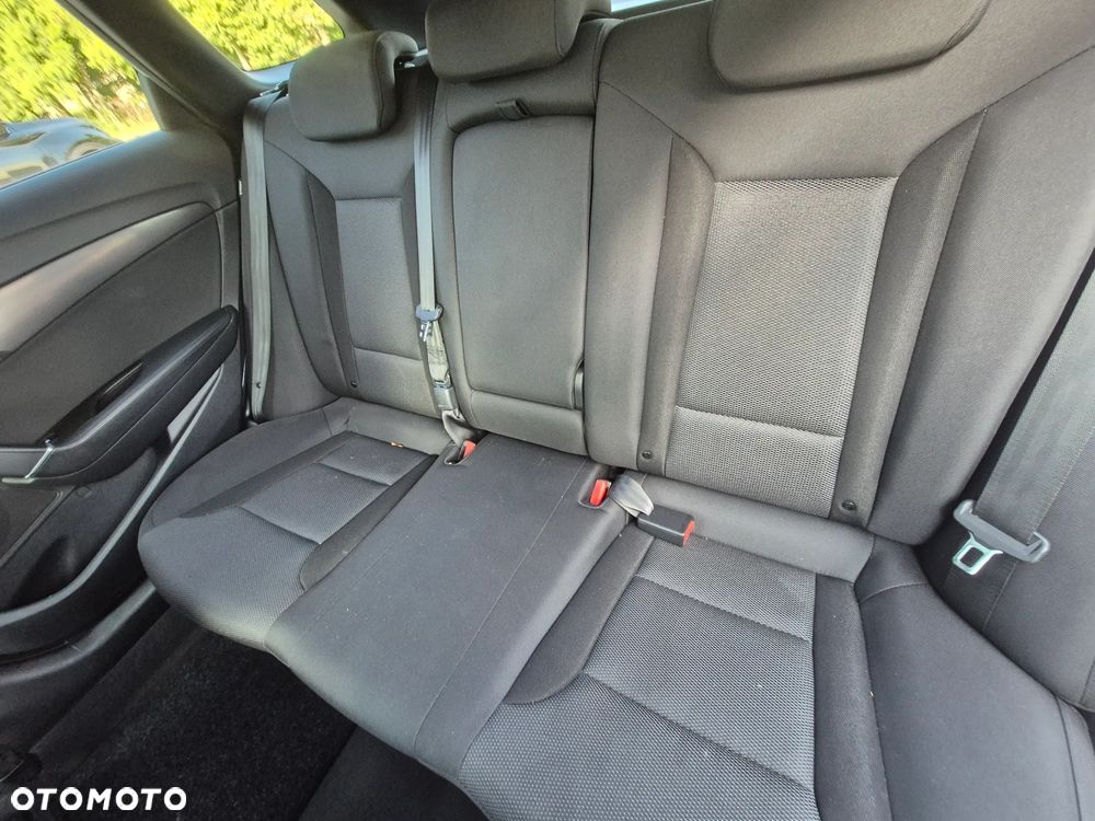 Hyundai i40 1.7 CRDi Automatik Premium - 16