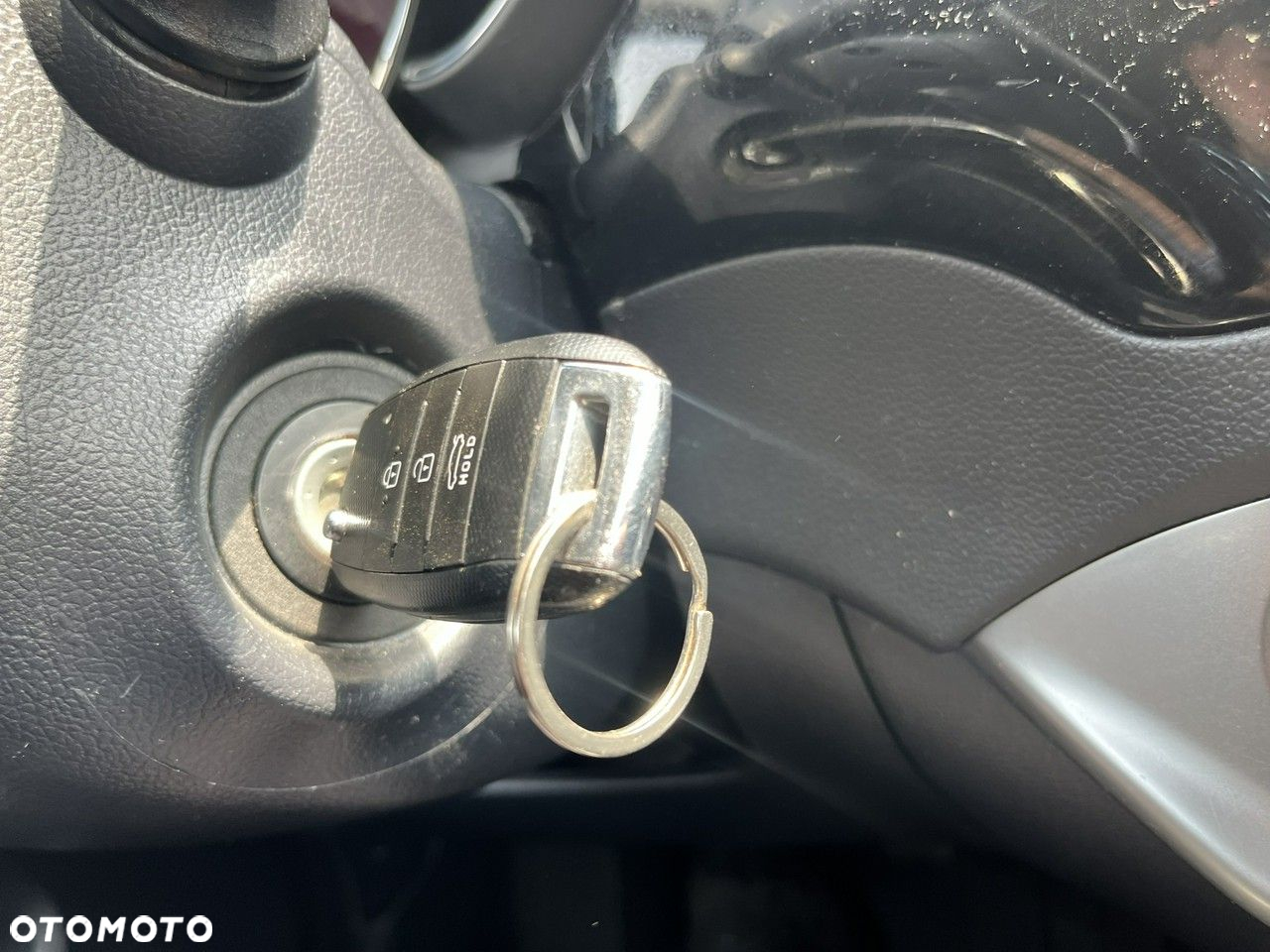 Kia Rio - 23
