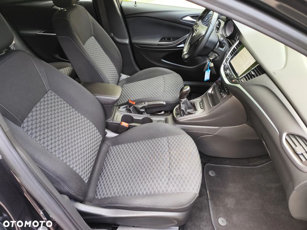 Opel Astra 1.4 Turbo Dynamic - 20
