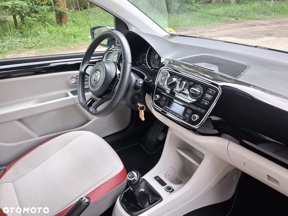 Volkswagen up! 1.0 white - 23