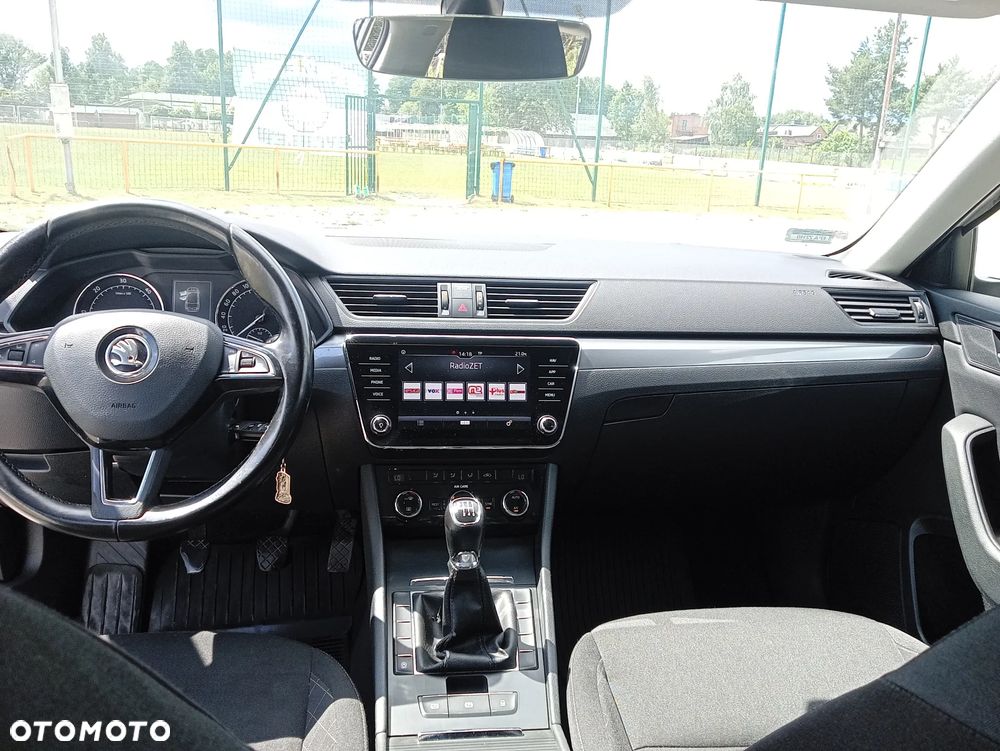 Skoda Superb 1.6 TDI Active - 13
