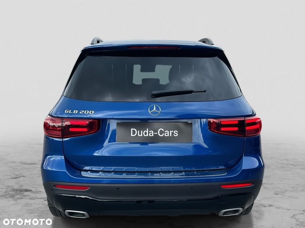 Mercedes-Benz GLB - 6