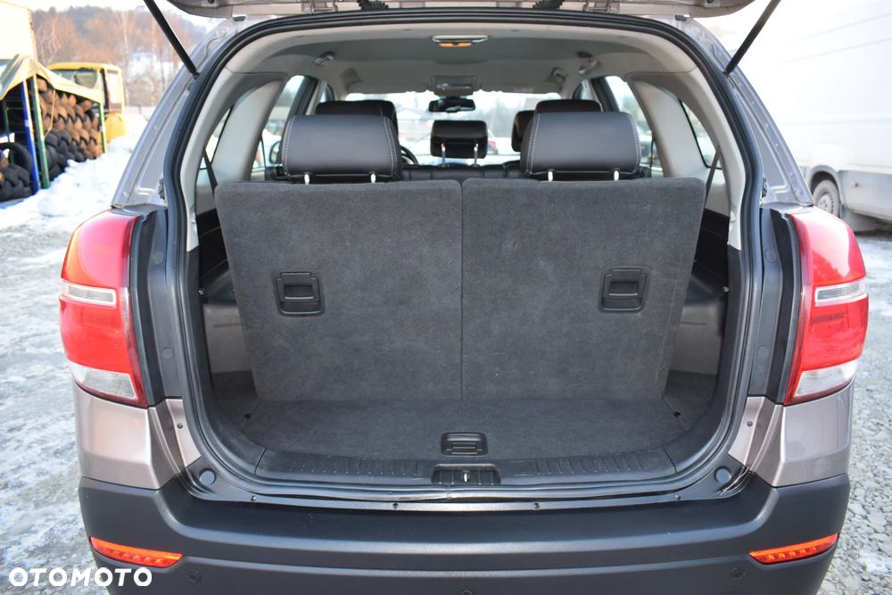 Chevrolet Captiva 2.2 2WD LS - 13