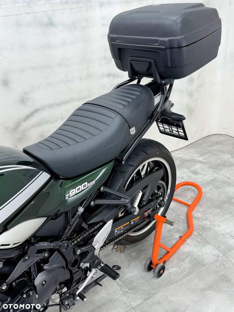 Kawasaki Z 900 RS - 17