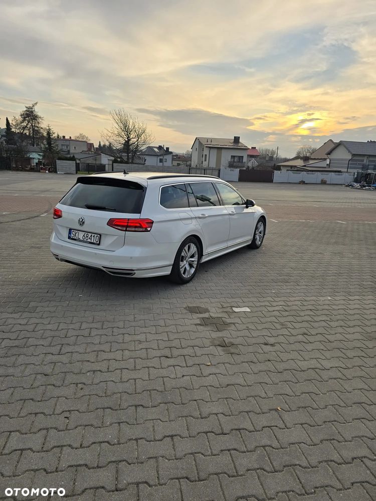 Volkswagen Passat 2.0 TDI (BlueMotion Technology) Highline - 10