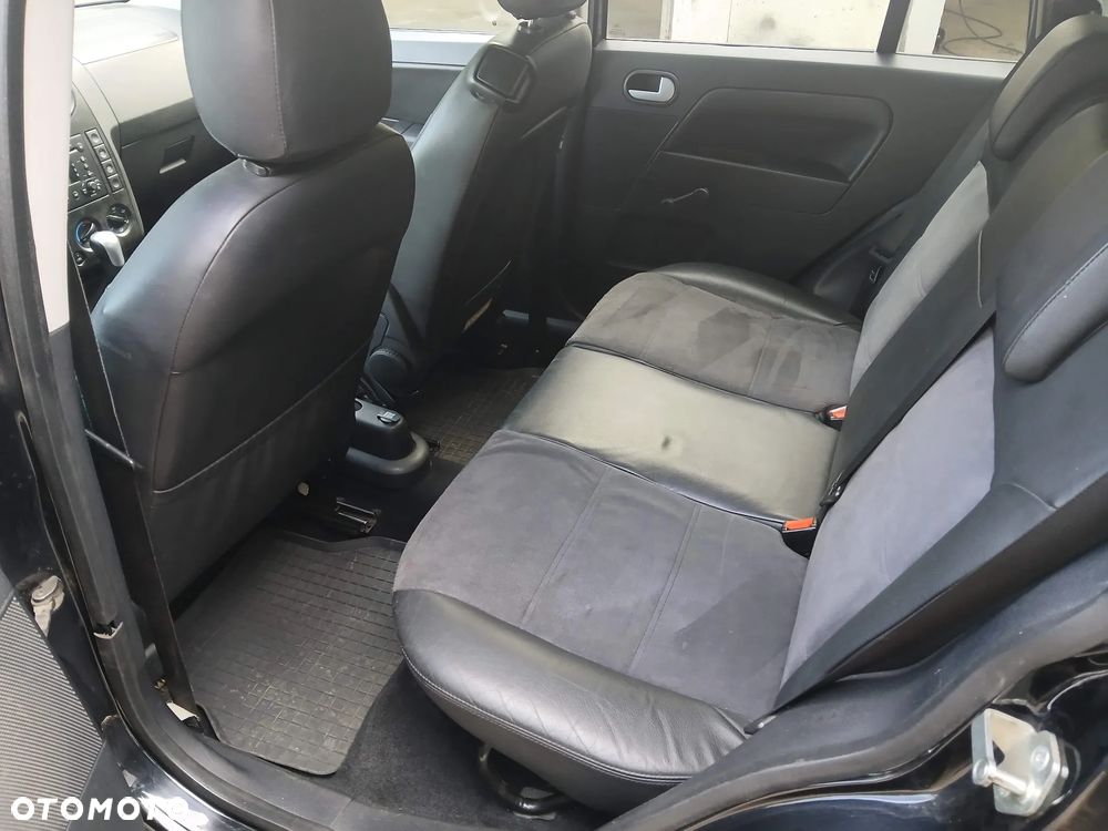 Ford Fusion 1.4 TDCI + - 11