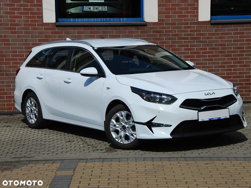 Kia Ceed - 19