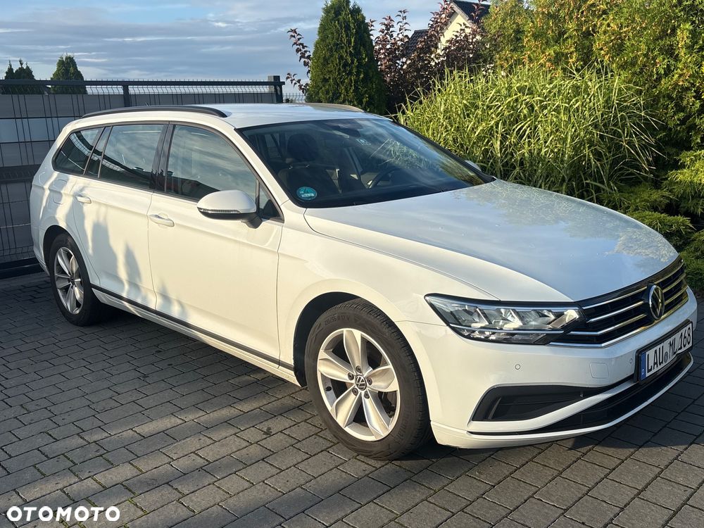 Volkswagen Passat 1.5 TSI OPF DSG Conceptline - 1