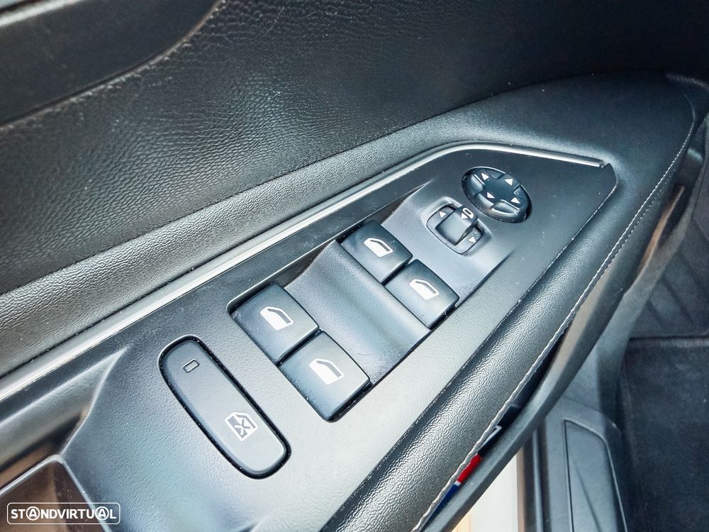 Peugeot 3008 BlueHDi 130 Stop & Start EAT8 Allure - 16
