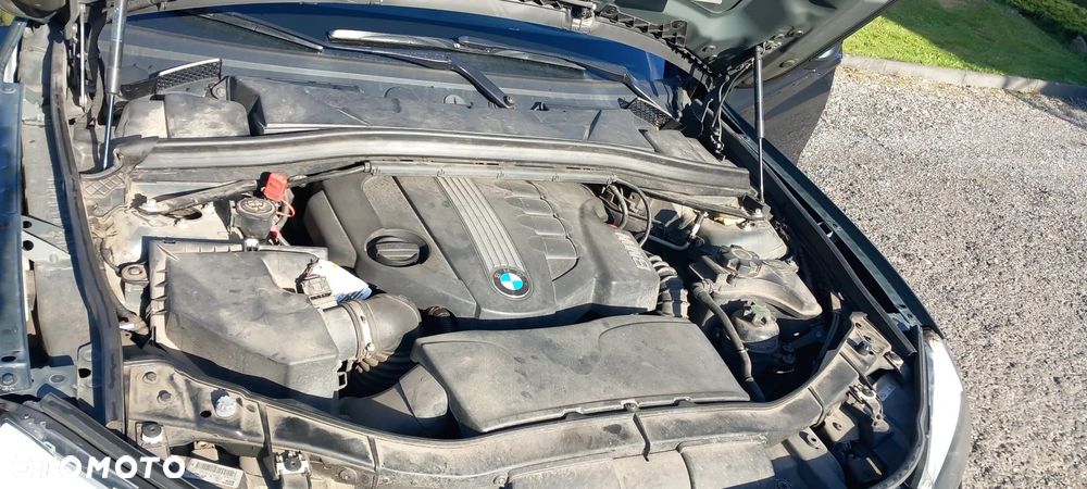 BMW X1 xDrive20d - 12
