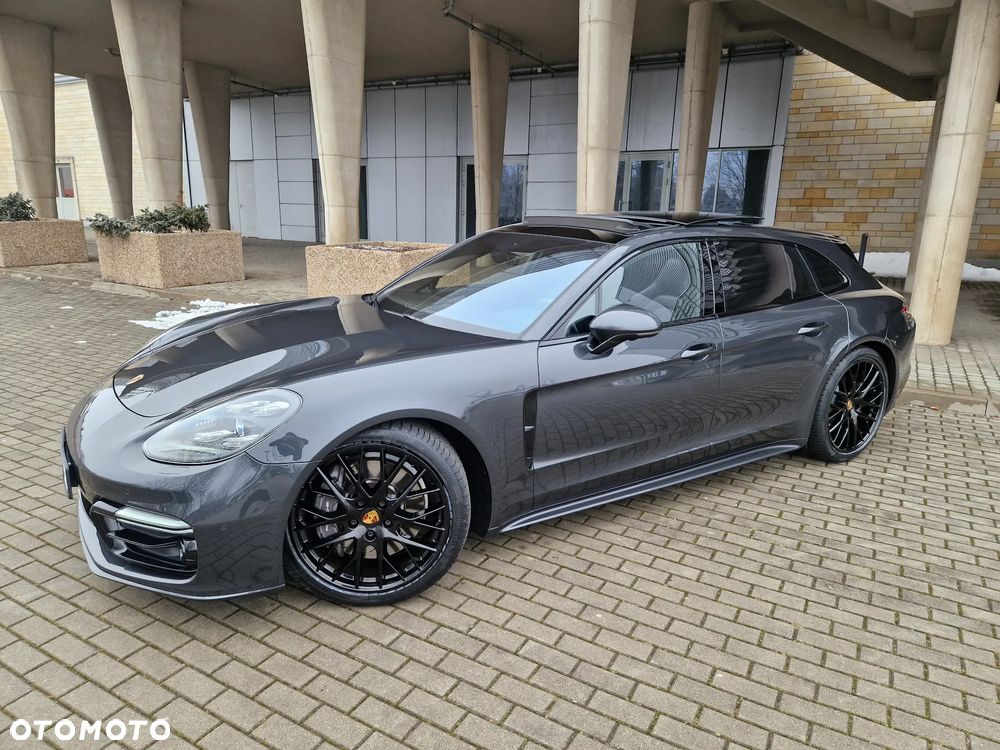 Porsche Panamera 4 - 1
