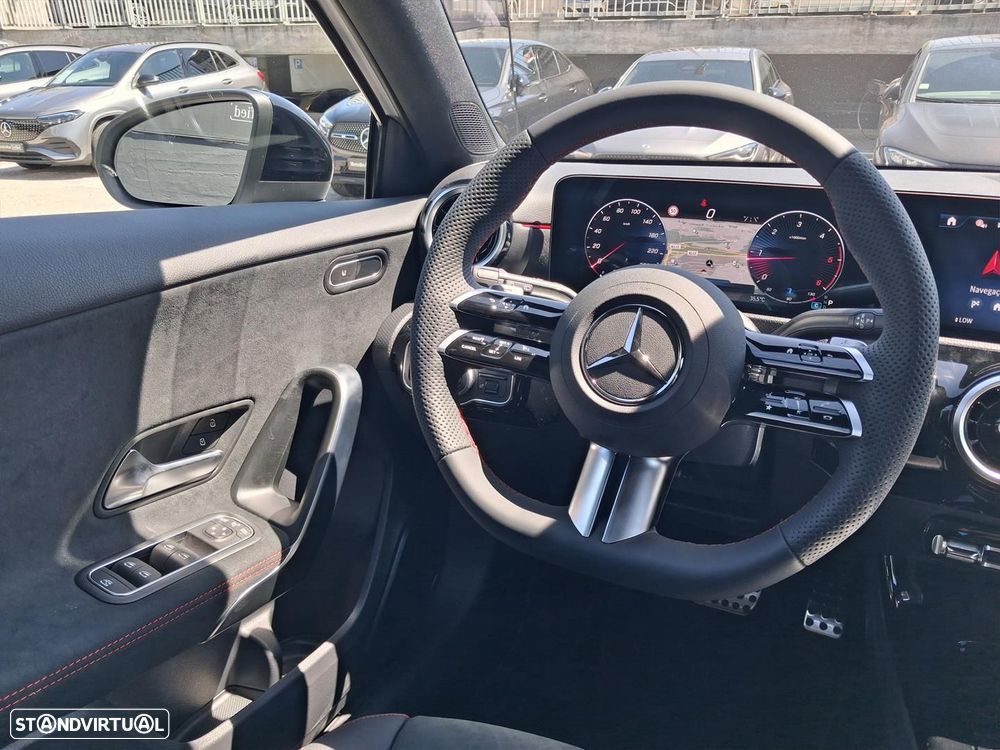 Mercedes-Benz A 180 - 15