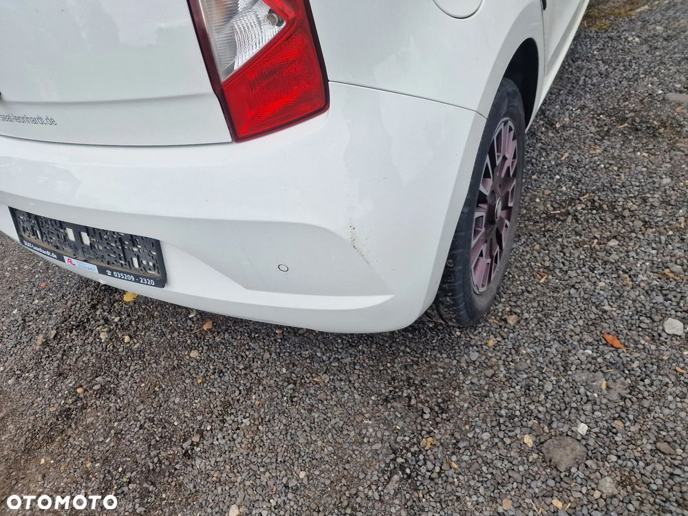Zderzak  tył  seat  mii  skoda  citigo  w kolorze  LB9A - 3