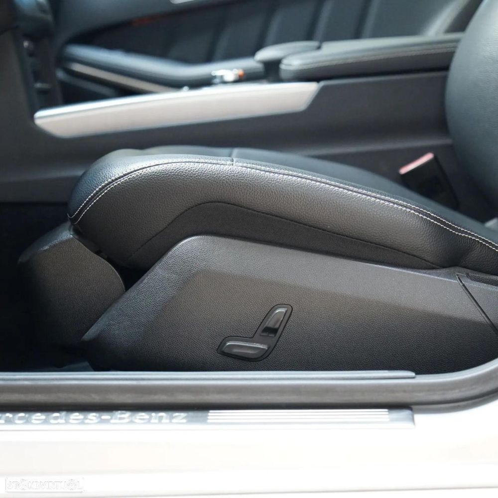 Mercedes-Benz E 300 Bluetec Hybrid Avantgarde - 25