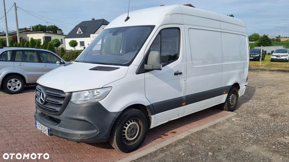 Mercedes-Benz Sprinter - 6