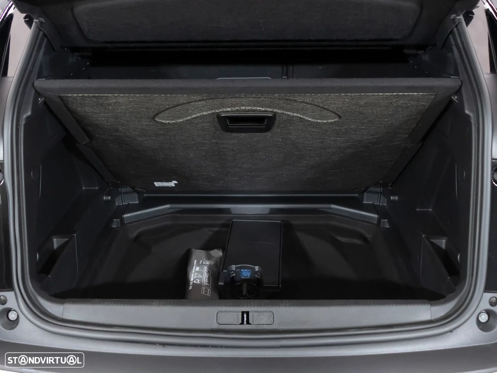 Peugeot 3008 1.2 PureTech Allure EAT8 - 8