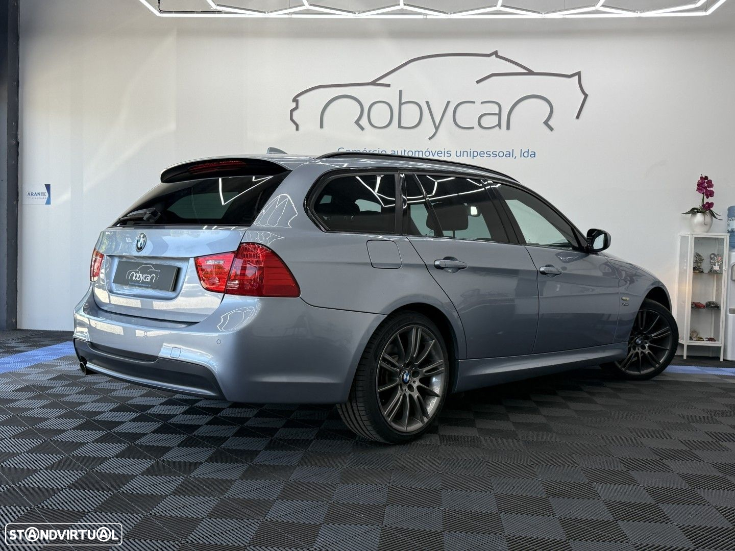 BMW 320 d Touring xDrive - 6