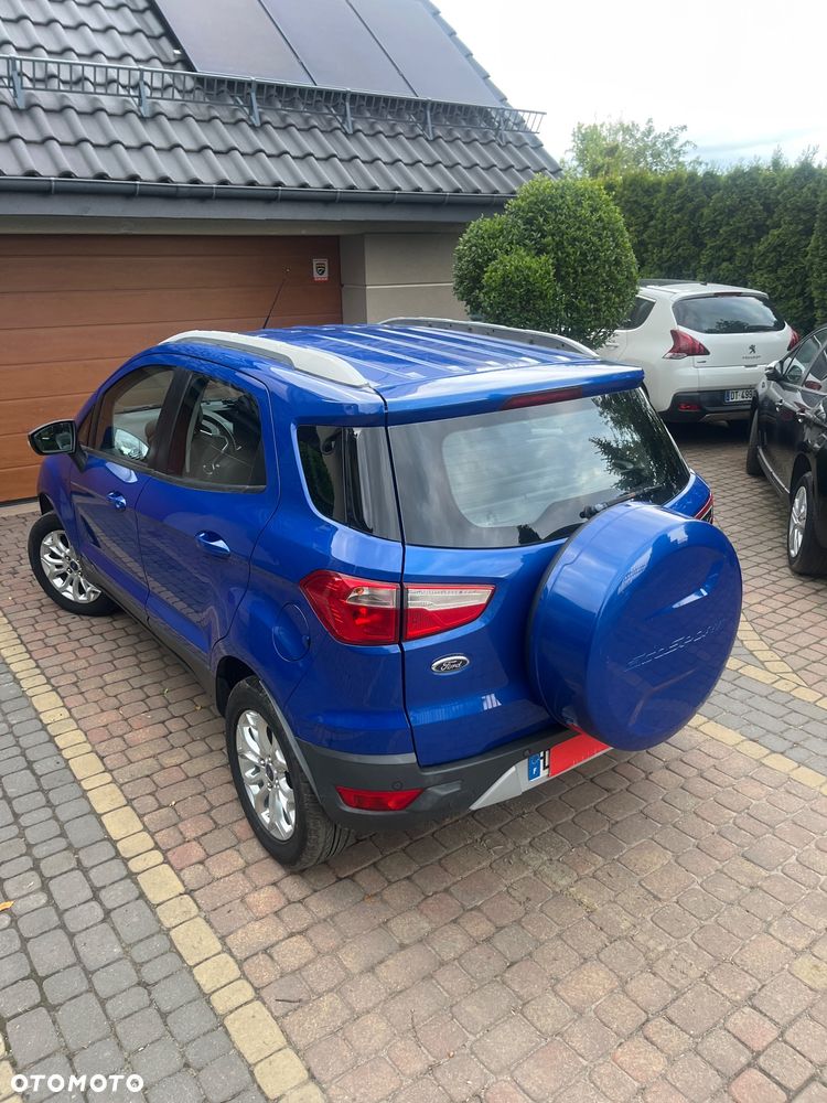 Ford EcoSport 1.5 TDCi TITANIUM - 12