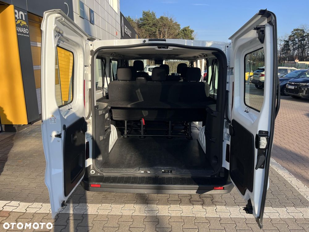 Renault trafic - 18