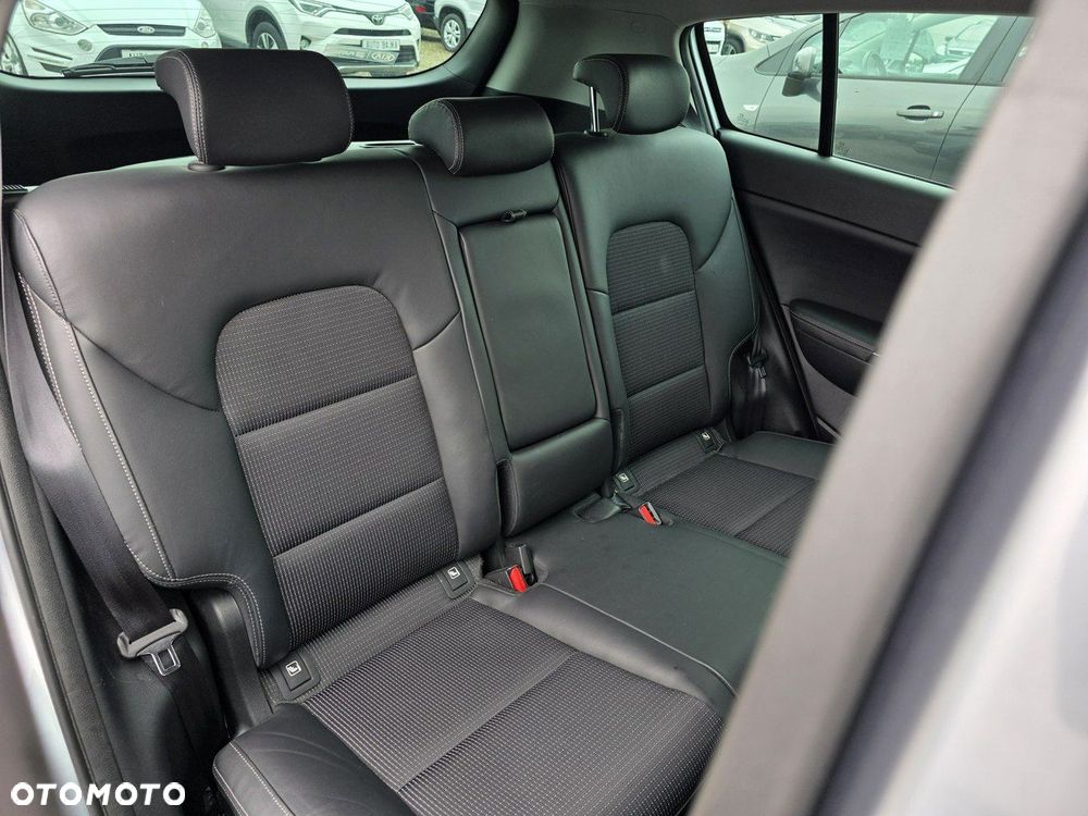 Kia Sportage 1.6 GDI 2WD DREAM-TEAM EDITION - 22