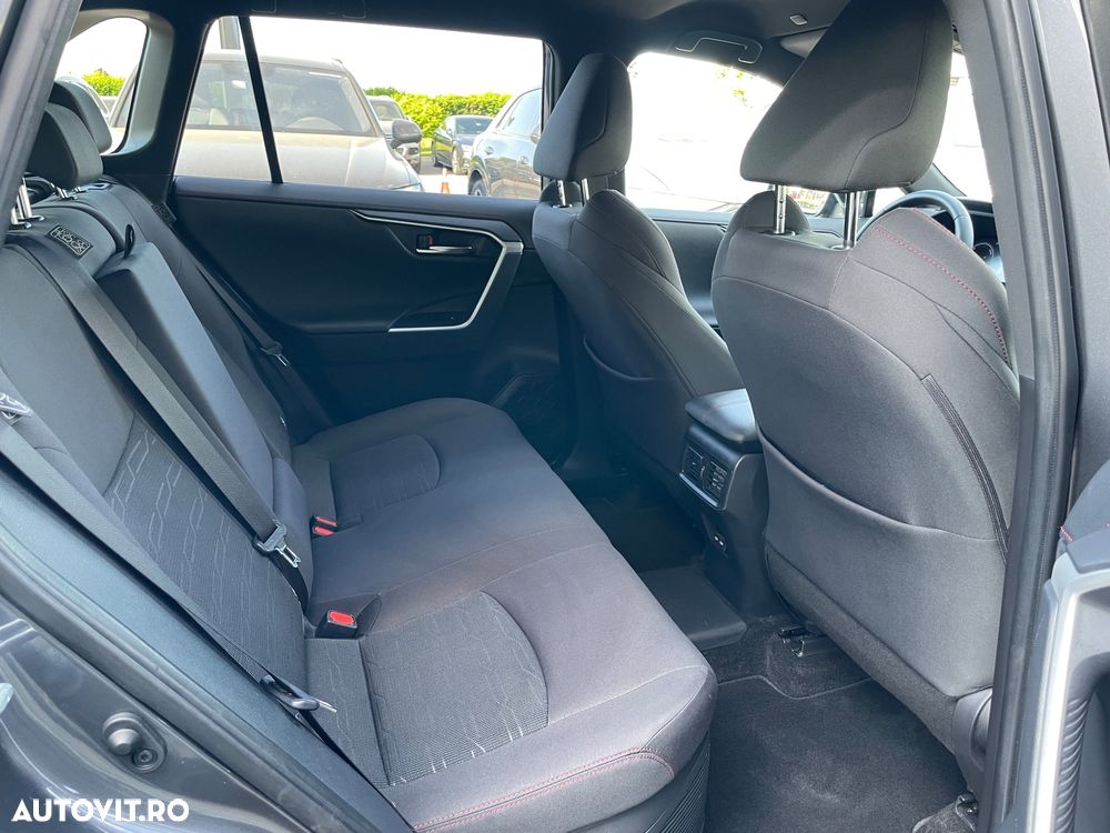 Toyota RAV4 Style - 11