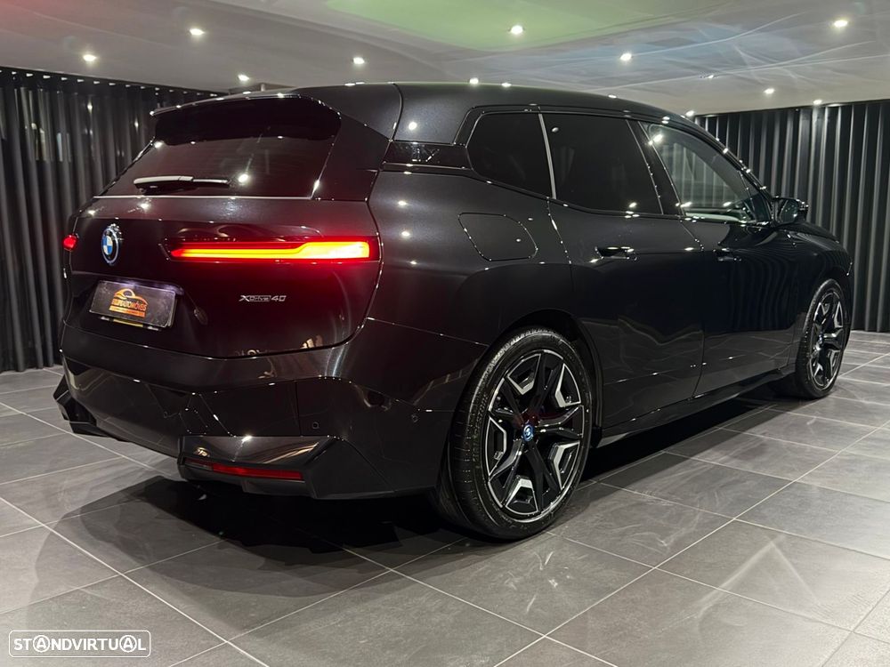 BMW iX xDrive 40 - 7