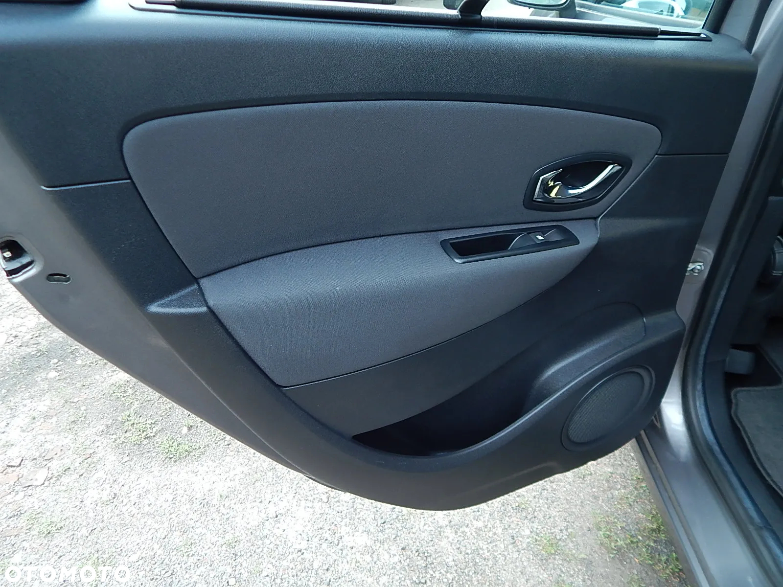 Renault Scenic 1.5dCi TomTom Edition EDC - 16