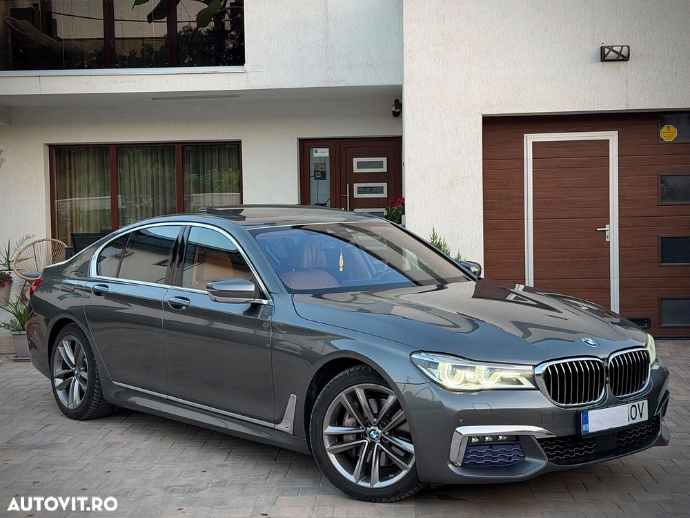 BMW Seria 7 740e iPerformance - 1
