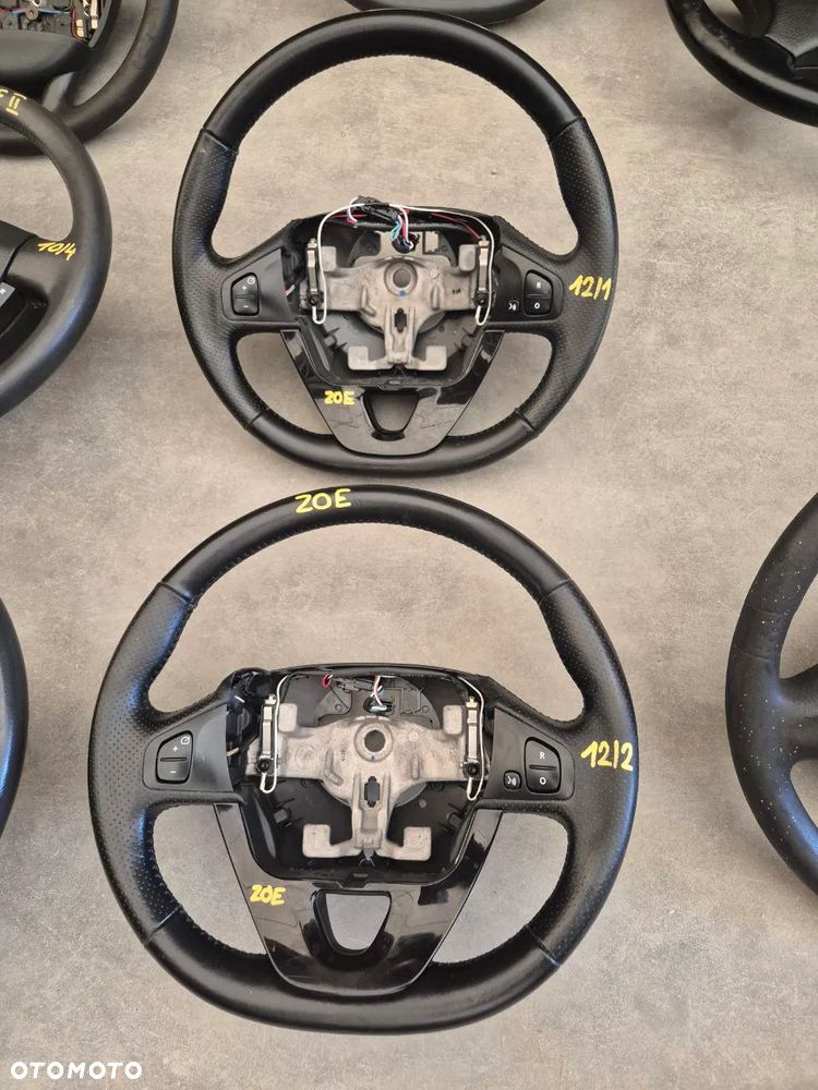 KIEROWNICE KIEROWNICA RENAULT - 22