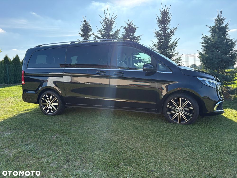 Mercedes-Benz Klasa V 300 d 4-Matic Avantgarde 9G-Tronic - 2