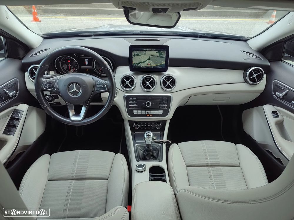 Mercedes-Benz GLA 180 CDI Style - 12