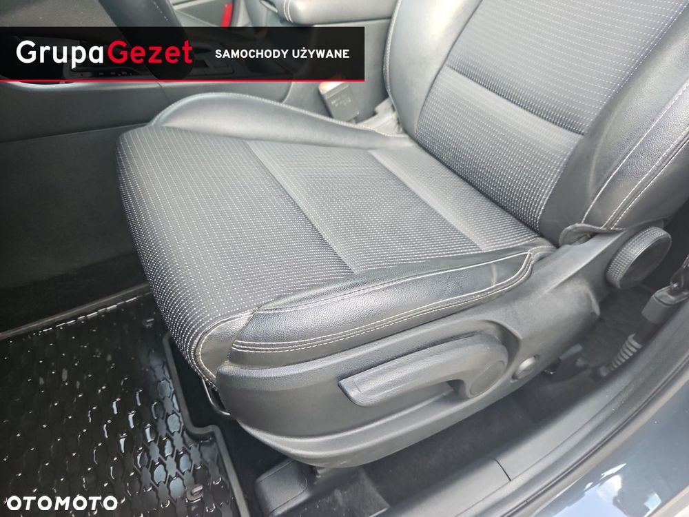 Kia Sportage - 12