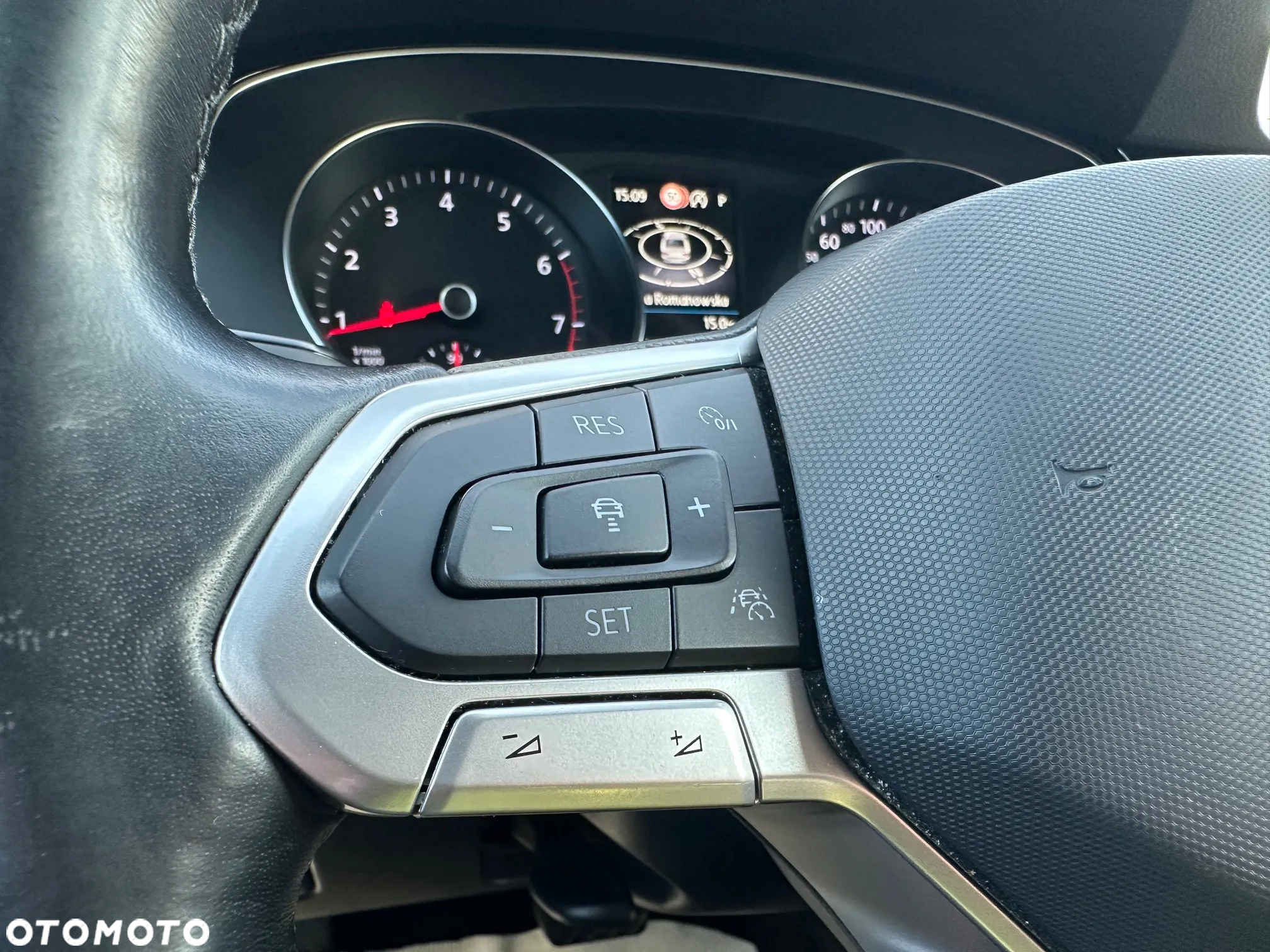 Volkswagen Passat 2.0 TSI Elegance DSG - 18