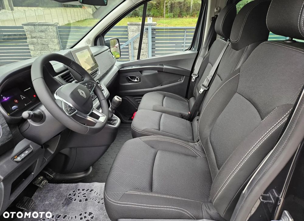Renault Trafic - 14