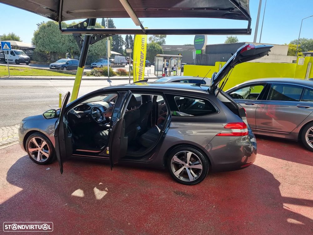 Peugeot 308 SW 1.2 PureTech Allure J17 - 15