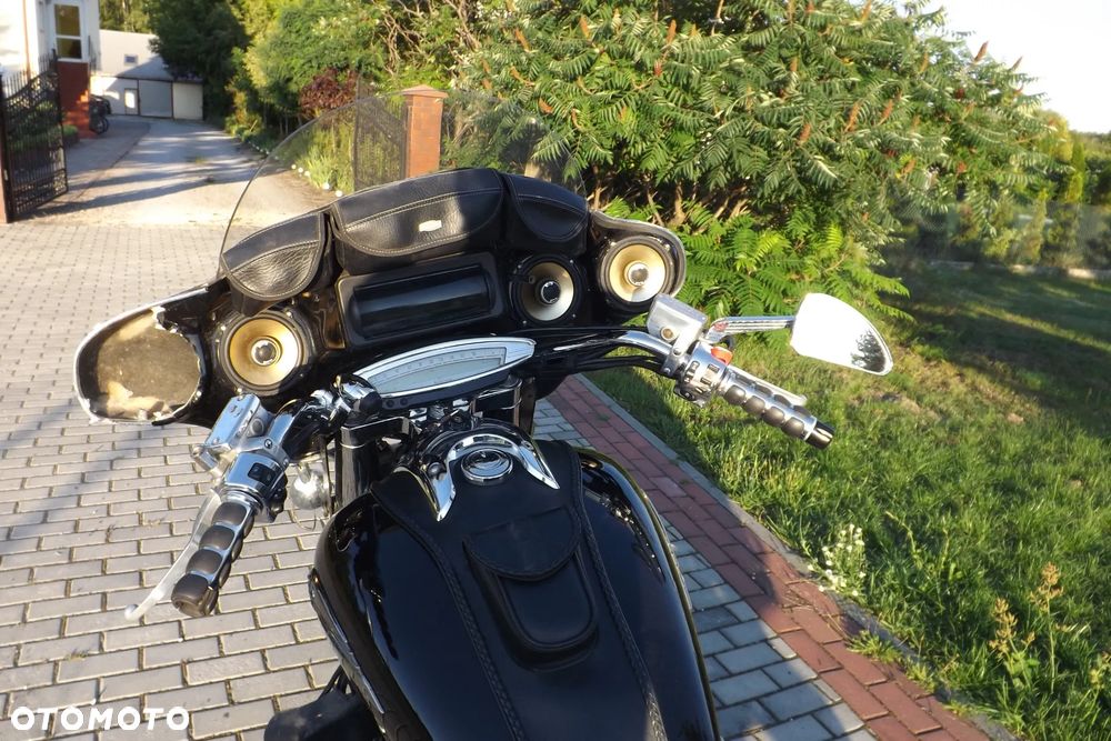 Yamaha XVZ - 22