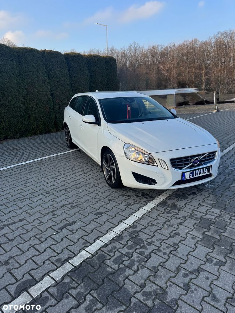 Volvo V60 DRIVe - 3